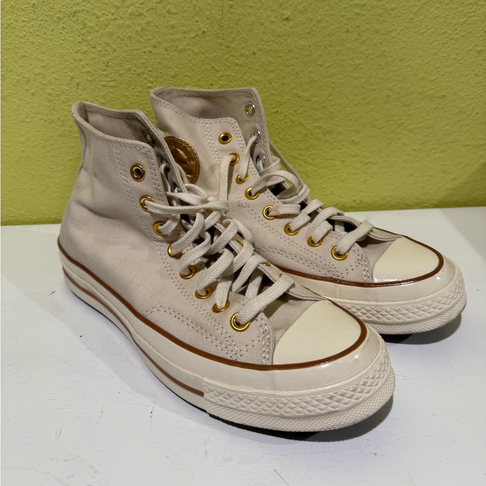 Converse Custom High-Tops Ivory/Gold